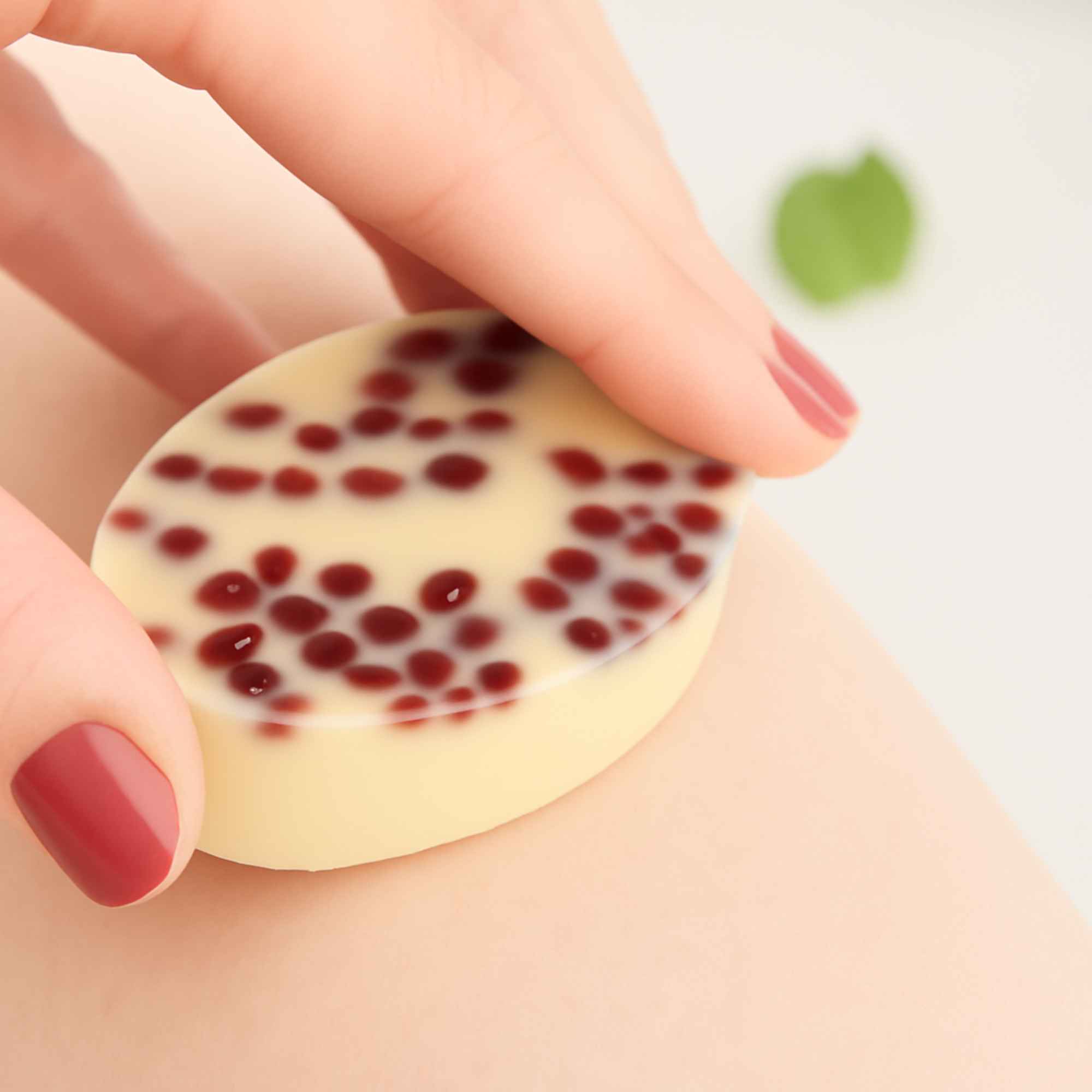 Natural Handmade Body Butter Bar Aromatic Massage Purple and Blue 37g - Image 6