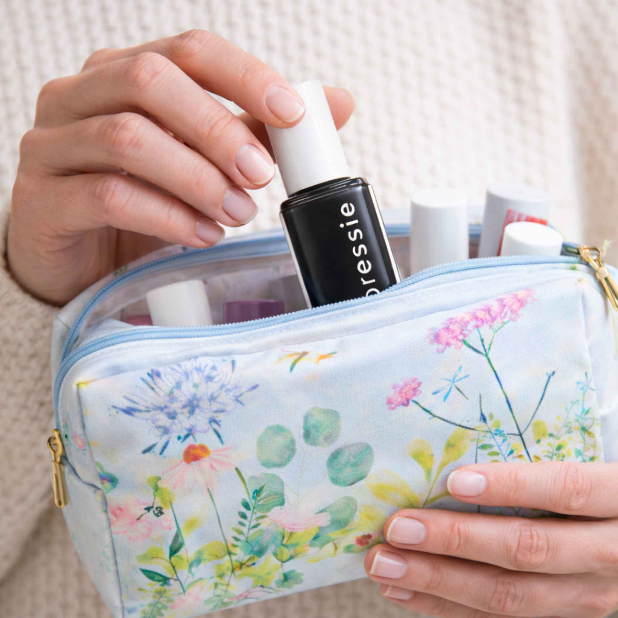 Essie Expressie Nail Polish Gift Set 6 x 10ml Quick Dry Nail Polish with Floral Cosmetic Bag Beauty Gift for Her - Image 4