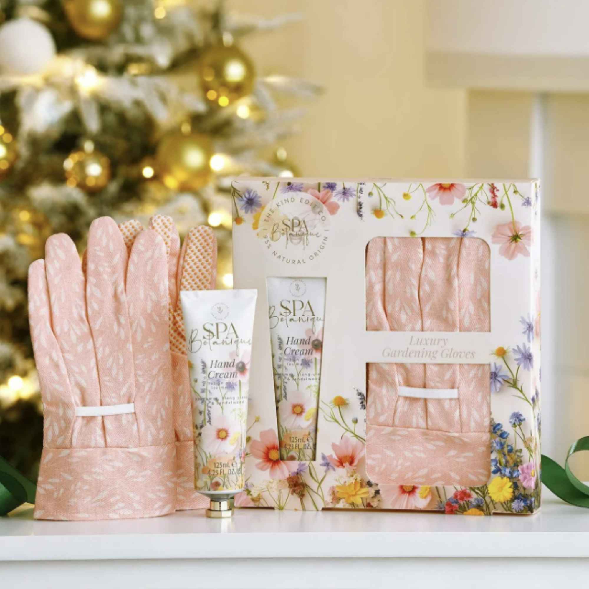 The Kind Edit Co. Spa Botanique Luxury Gardening Gloves & Hand Cream Gift Set - Image 3