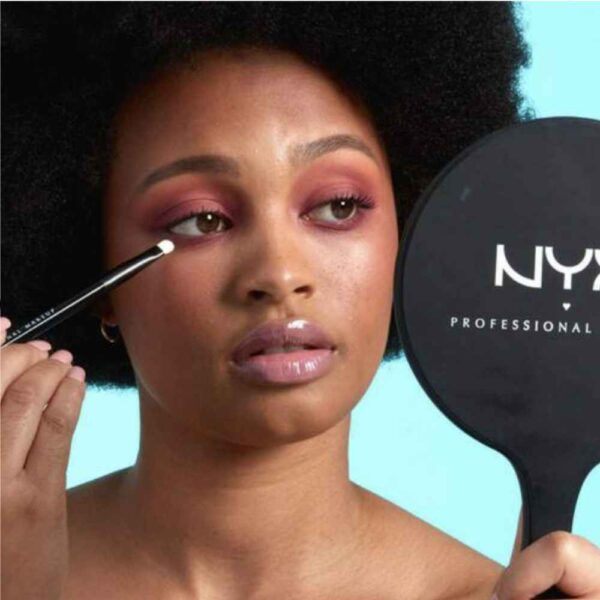NYX Professional Makeup Micro Smudge Brush
