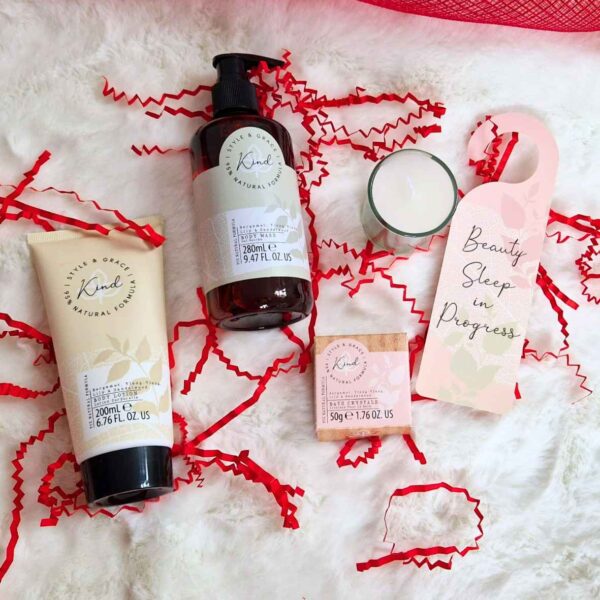 Style & Grace Kind Bath & Body Bag Gift Set - Image 2